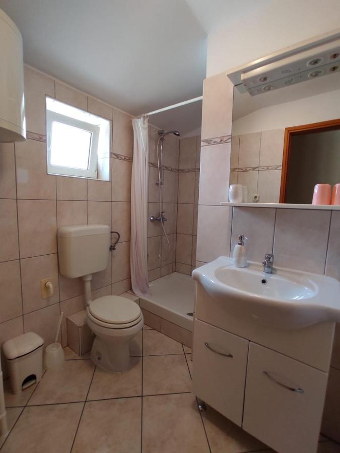 Apartmani Danica Risika Esterno foto